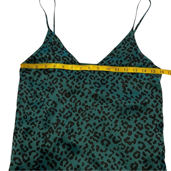 Cami NYC The Olivia Silk Charmeuse Camisole Womens XS Green Leopard Print - Picture 6 of 15